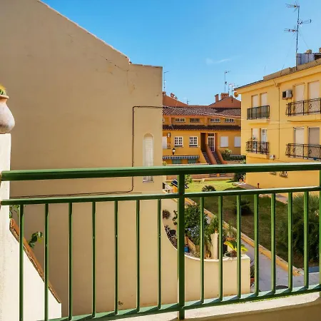 Апартаменты Cozy In With Balcony Торевьиа