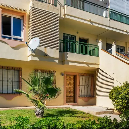 Cozy In With Balcony Апартаменты
